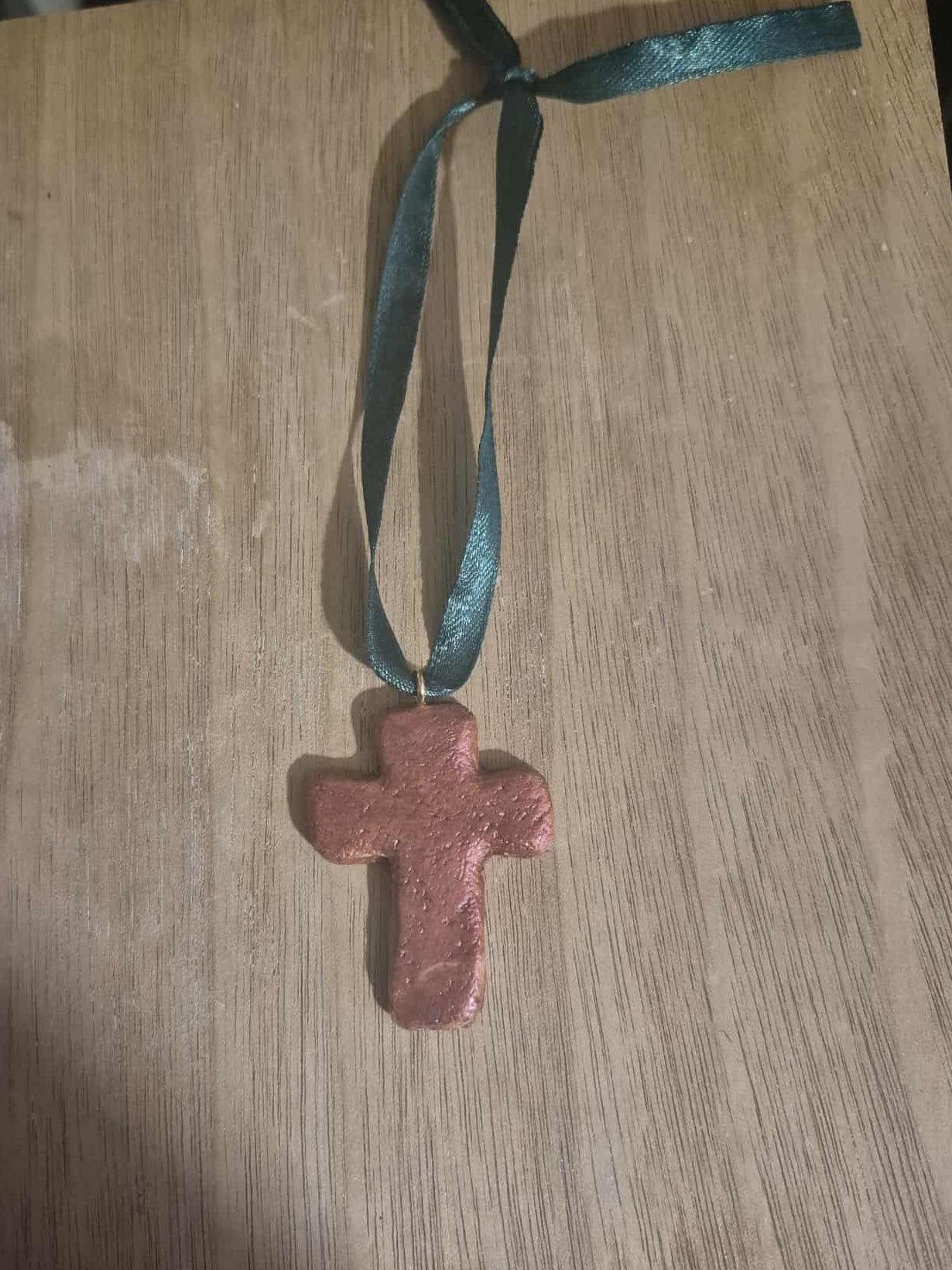 Imperfection cross ornament (1 count)