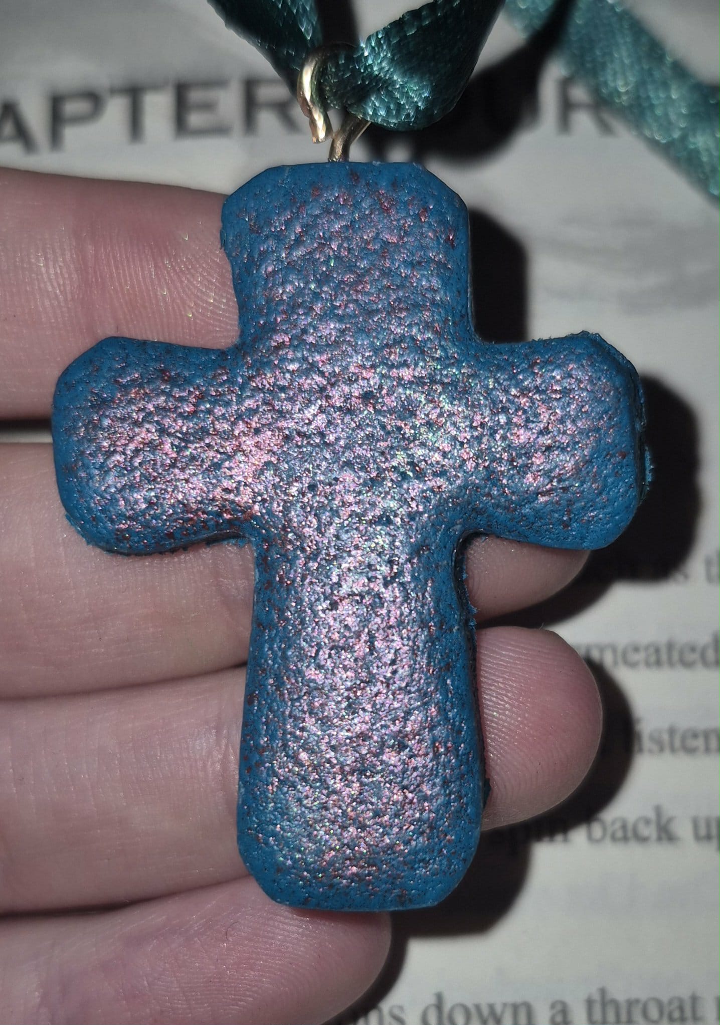 Imperfection cross bookmark (1 count)