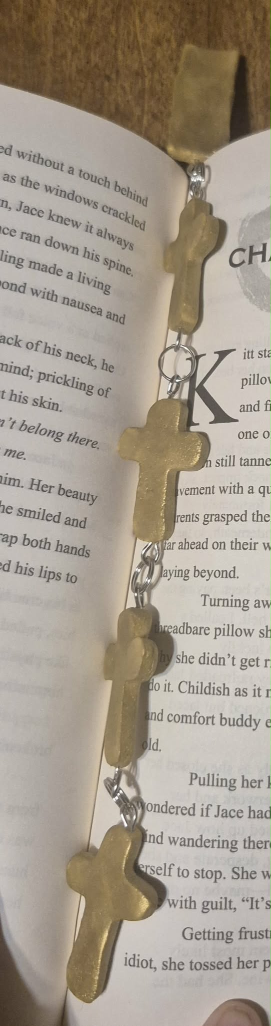 handmade bookmarks (1 count)