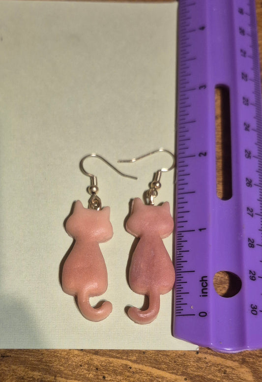 glow in the dark toasty kitty earrings!!